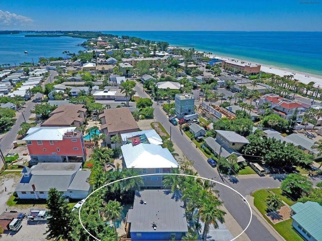 Beach Getaway Pool Condo Between The Island Marina And Beach Bradenton Beach Ngoại thất bức ảnh