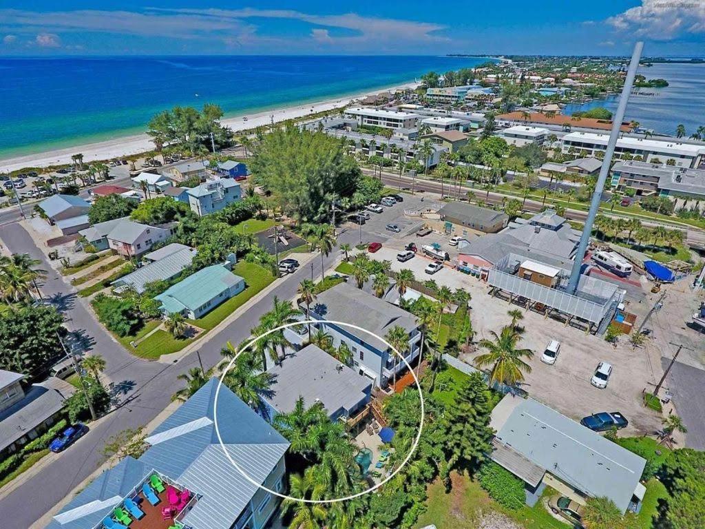 Beach Getaway Pool Condo Between The Island Marina And Beach Bradenton Beach Ngoại thất bức ảnh
